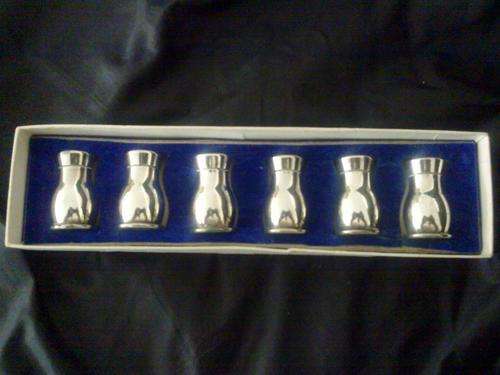 Louis plate salt and peper set - boxed - low,low price